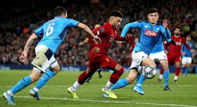 นาโปลี บุกซิว เอซี มิลาน 2-0 รักษาจ่าฝูงเหนียวแน่น